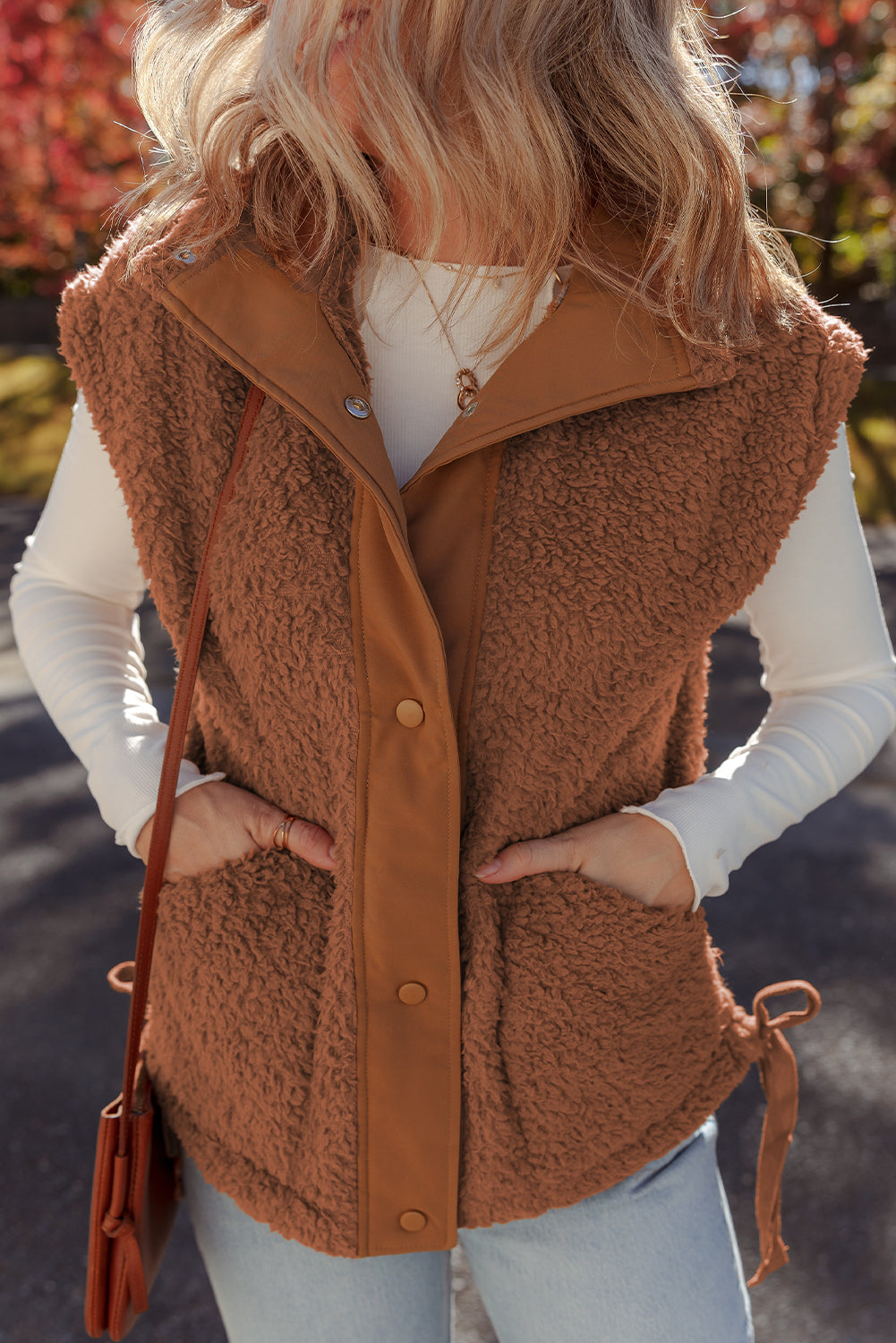Evelyn Knot Side Plush Vest-3