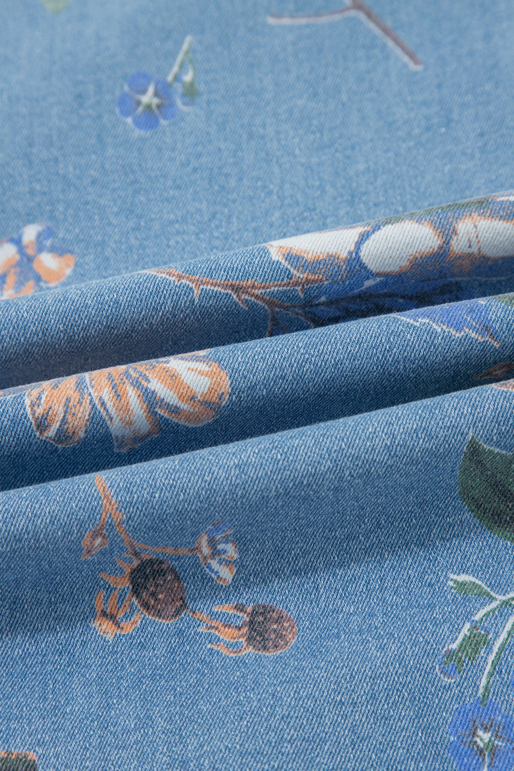 Retro Floral Frayed Hem Shift Jeans