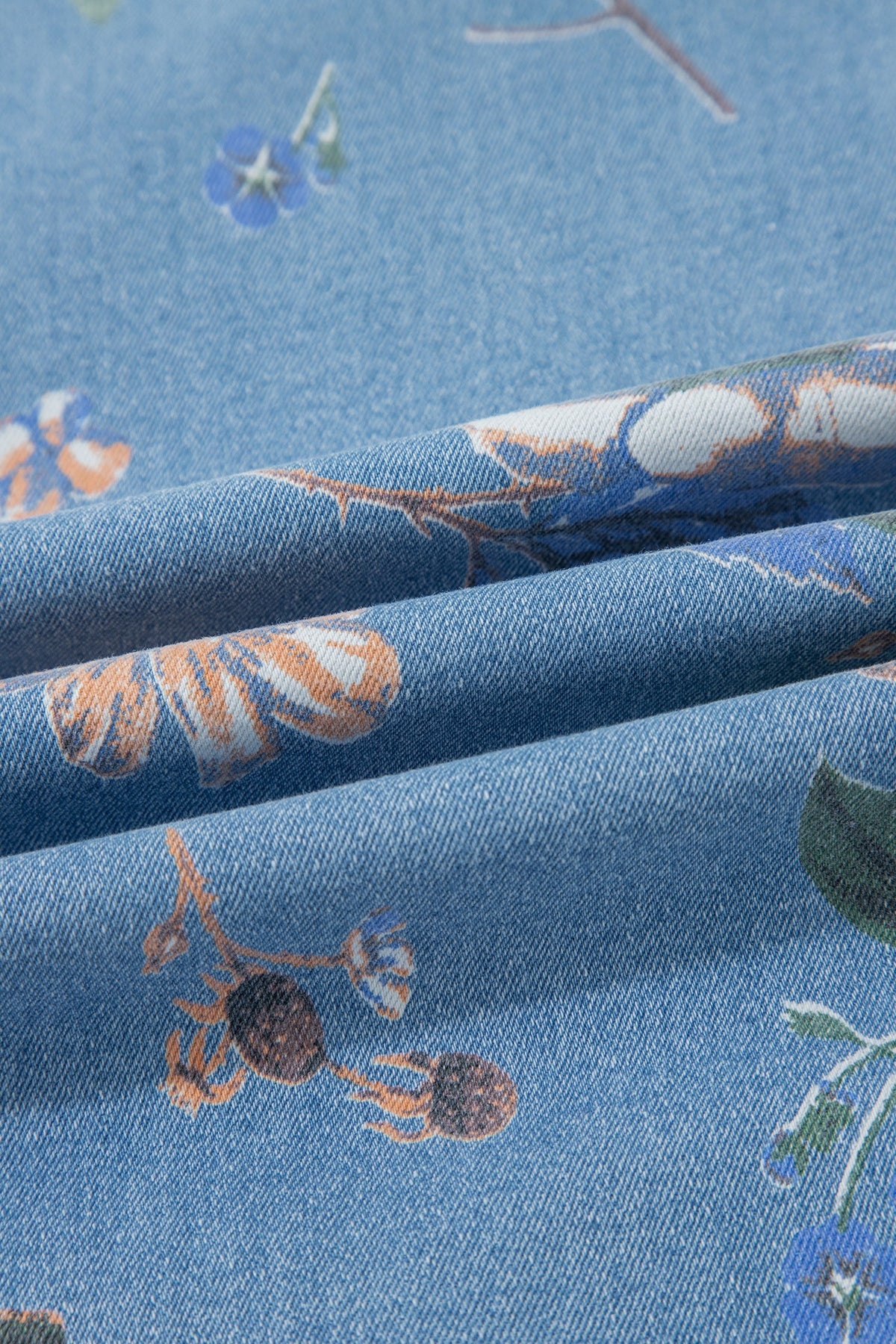 Retro Floral Frayed Hem Shift Jeans